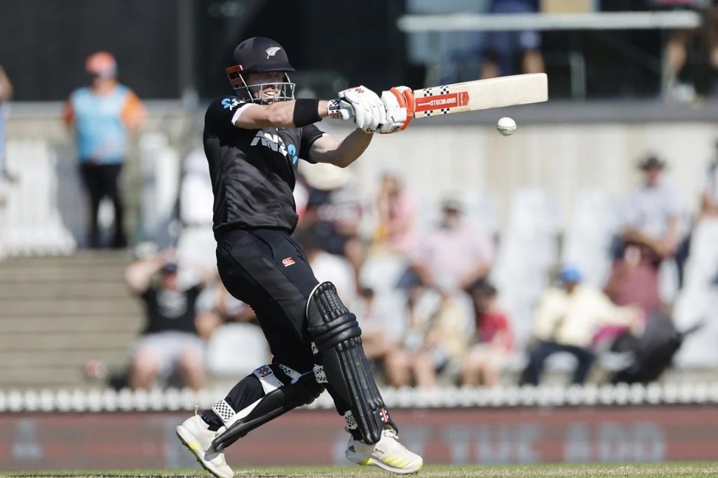 दुसऱ्या वनडेतही न्यूझीलंडची बाजी New Zealand won in the second ODI as well