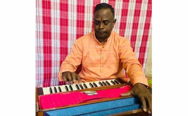 संवादिनीवादक वामन वागुकर यांचे निधन Dialogue writer Vaman Vagukar passed away