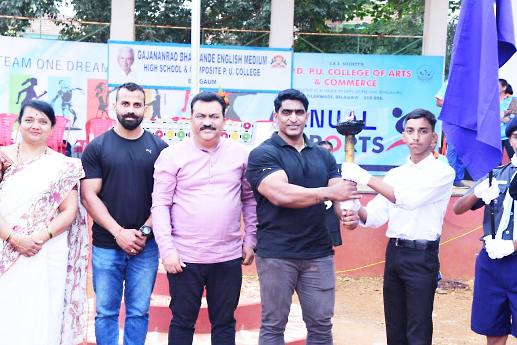 भातकांडे स्कूलच्या क्रीडा स्पर्धा उत्साहात Bhatkande School sports competition in excitement