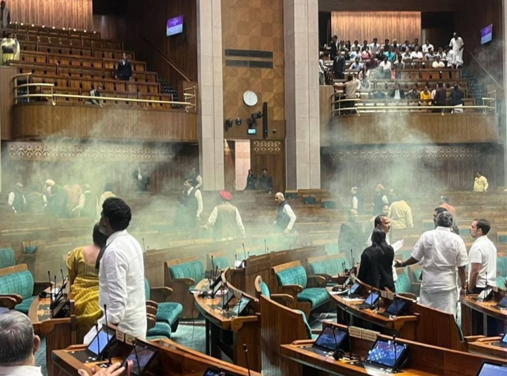 4 आरोपींच्या कोठडीत पंधरा दिवसांची वाढ Fifteen days extension in custody of 4 accused