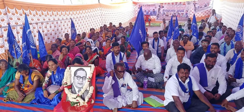 Give rights certificates to 80 families in Khanapur Prabhunagar