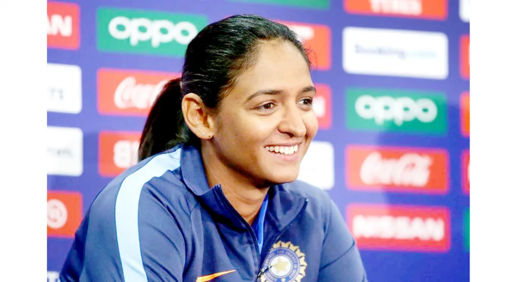 भारतीय महिलांसमोर आज इंग्लंडचे खडतर आव्हान England's tough challenge for Indian women today