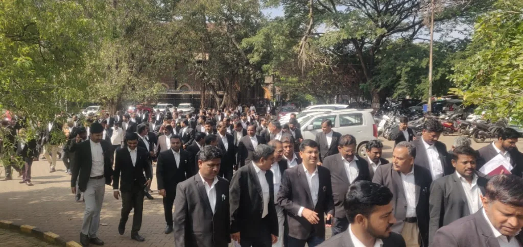 Work stoppage in the case of lawyer's murder