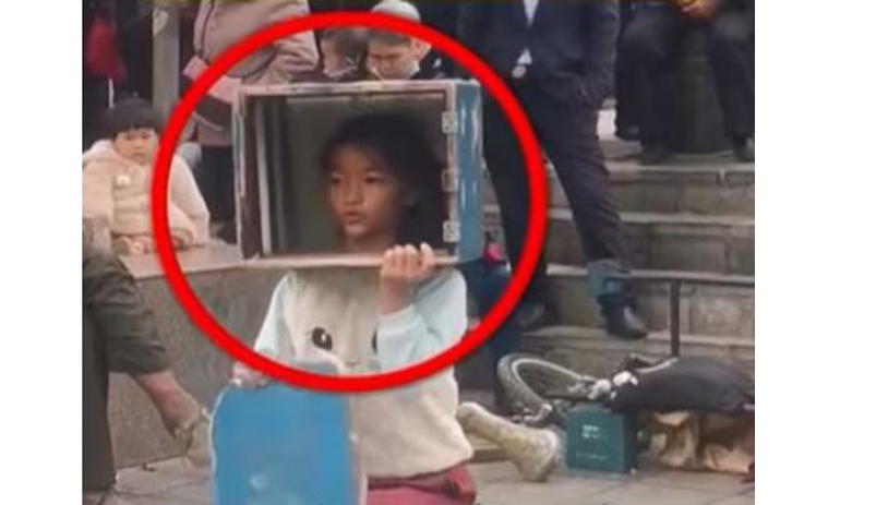 His own head 'disappeared'