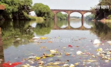 पंचगंगा प्रदूषणमुक्तीसाठी निधीची प्रतीक्षा; नदी काठावरील 89 गावांसाठी 252 कोटी 71 लाख निधीची गरज Panchganga Decontamination required