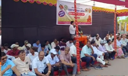 Ratnagiri demanding compensation