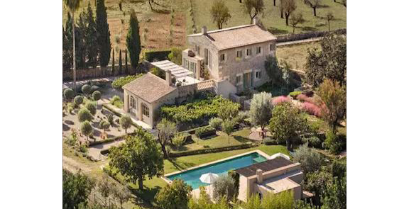 32 crore house for 1 thousand