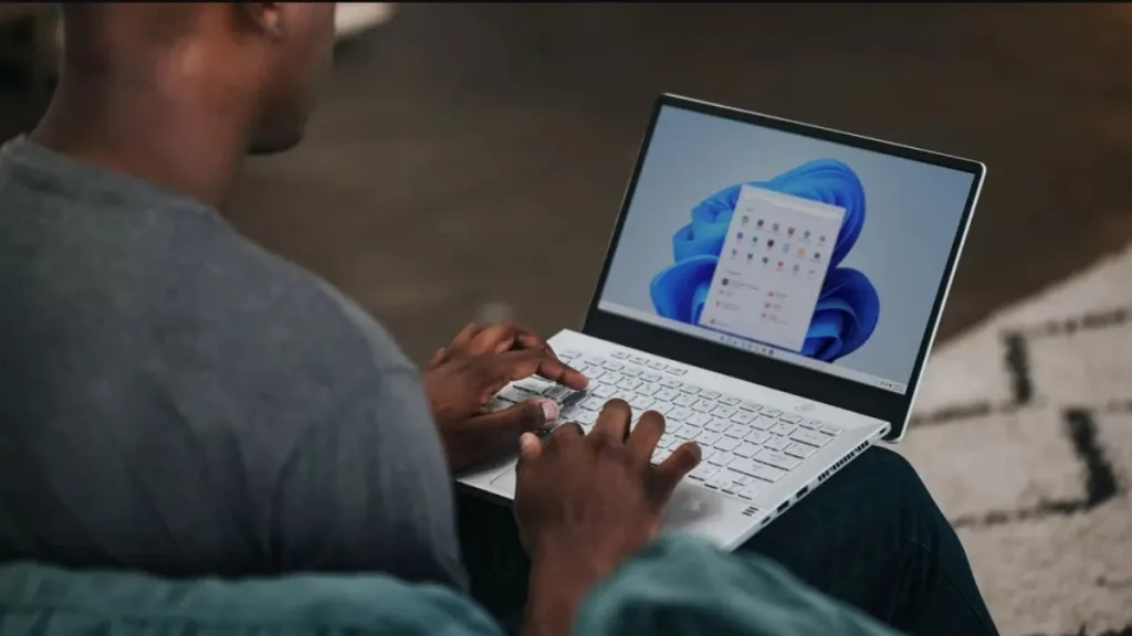 More than 100 Chinese websites banned in the country