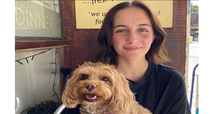 People were shocked by the girl's 'face'