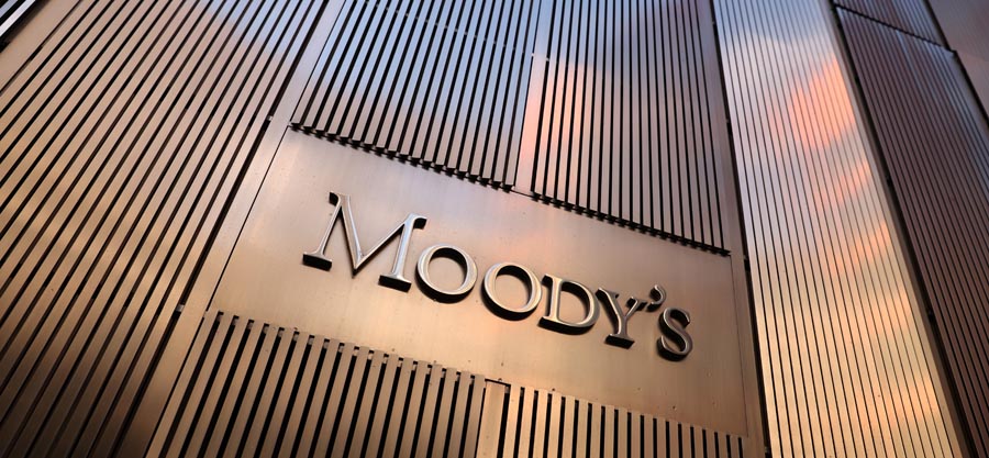 Moody's downgrades outlook on China's sovereign bonds