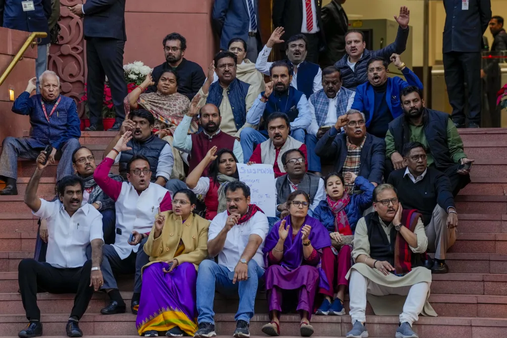 संसदेत ‘रेकॉर्डब्रेक’ निलंबनास्त्र! एकाच दिवशी 78 खासदार निलंबित A 'record-breaking' suspension in Parliament