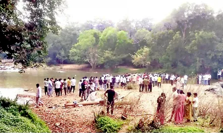 5 people who went for a picnic drowned