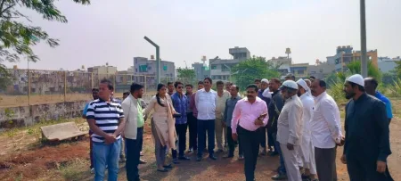 अशोक नगर मधील क्रीडा संकुल तातडीने सुरु करा – आ.आसिफ सेठ WhatsApp-Image-2023-12-20-at-13.00.13_b65fbc6b.jpg