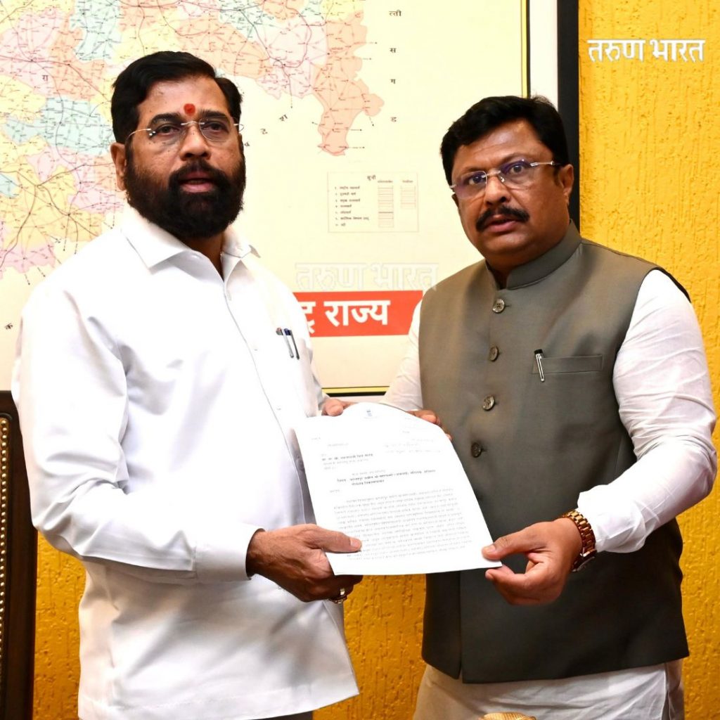 अंबाबाई तीर्थक्षेत्र विकास आराखडा सादर करा ! मुख्यमंत्री एकनाथ शिंदेंचे पर्यटन विभागाच्या प्रधान सचिवांना आदेश CM shinde Rajesh Kshirsagar