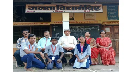 राज्यस्तरीय शूटिंगबॉल स्पर्धेसाठी त्रिंबक हायस्कूलच्या विद्यार्थ्यांची निवड