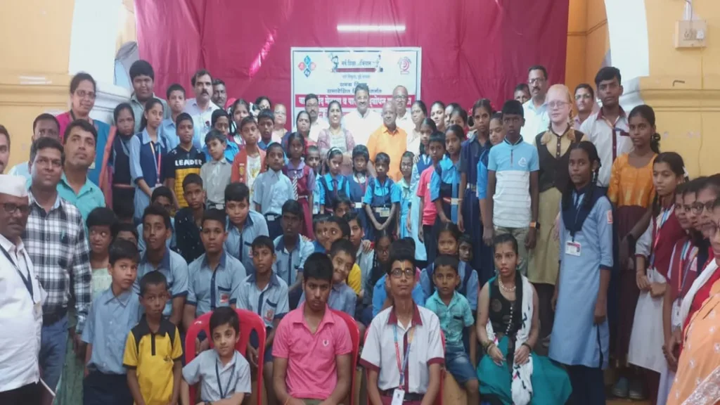 दिव्यांग मुलांमध्ये आत्मनिर्भरपणा जागवणे ही आपली जबाबदारी