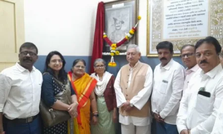 छत्रपती शहाजी महाराजांच्या तैलचित्राचे अनावरण ! Oil painting of Chhatrapati Shahaji Maharaj unveiled!