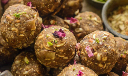 हिवाळ्यात खा पौष्टिक डिंकाचे लाडू Eat nutritious gum ladles in winter