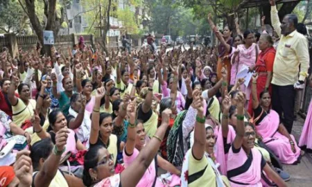 अंगणवाडी कर्मचाऱ्यांचा बेमुदत संप सुरुच राहणार Anganwadi workers' indefinite strike will continue