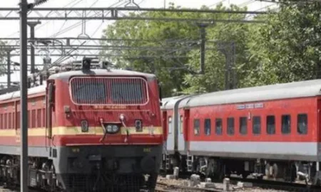 Seven trains including Solapur-Hospeth have been cancelled