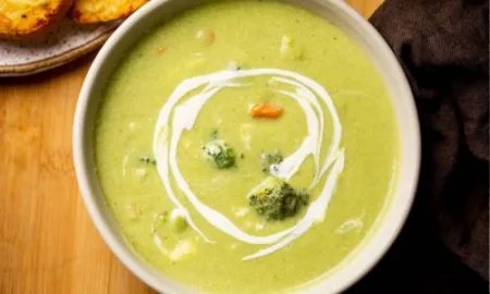 हिवाळ्यात ट्राय करा गरमागरम आणि हेल्दी ब्रोकोली सूप Try this hot and healthy broccoli soup in winter