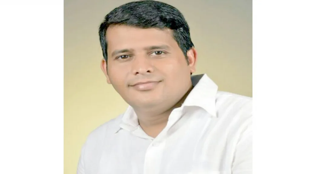 बांदा -आंबोली एसटी बस सुरू करा