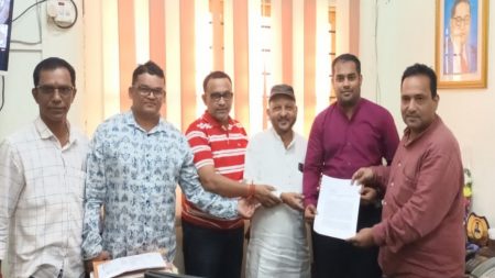 नियम झुगारून खोदाई करणाऱ्या गॅस कंपनीवर कारवाई करा