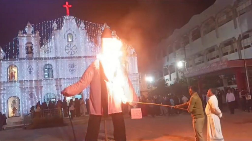 खानापुरात नवीन वर्षाचे उत्साही स्वागत An energetic welcome to the New Year in Khanapur