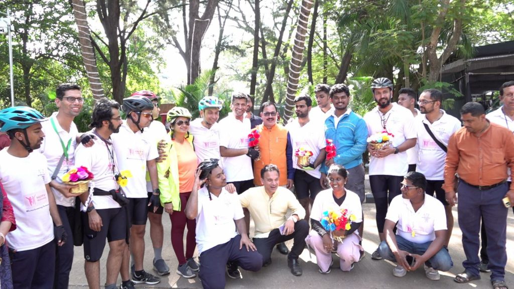 मुंबईच्या सायकलपटूंनी जिंकले गोव्याचे मन Mumbai's cyclists won the hearts of Goa