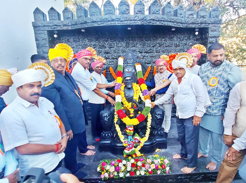 सेंत्रु प्रोमोतोरच्या शतकमहोत्सवाचा समारोप Centenary celebrations of Centru Promoter conclude