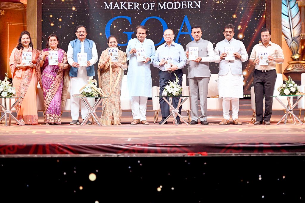 प्रतापसिंह राणेंवर उदंड प्रेमाचा वर्षाव Pratapsingh Rane showered with love