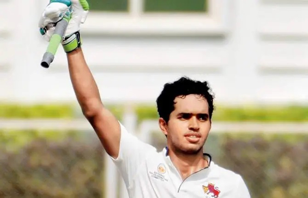 Lalwani's half century in Mumbai's innings