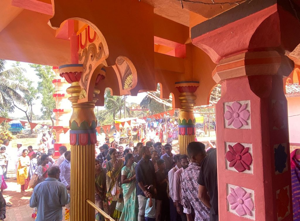 खानापुरात मकर संक्रांत उत्साहात साजरी Makar Sankranti was celebrated with enthusiasm in Khanapur