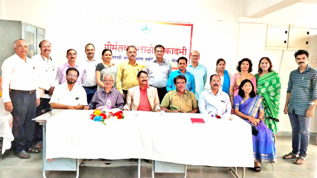 Journalism challenge of artificial intelligence! : Adv. Vallabh Gavas Desai