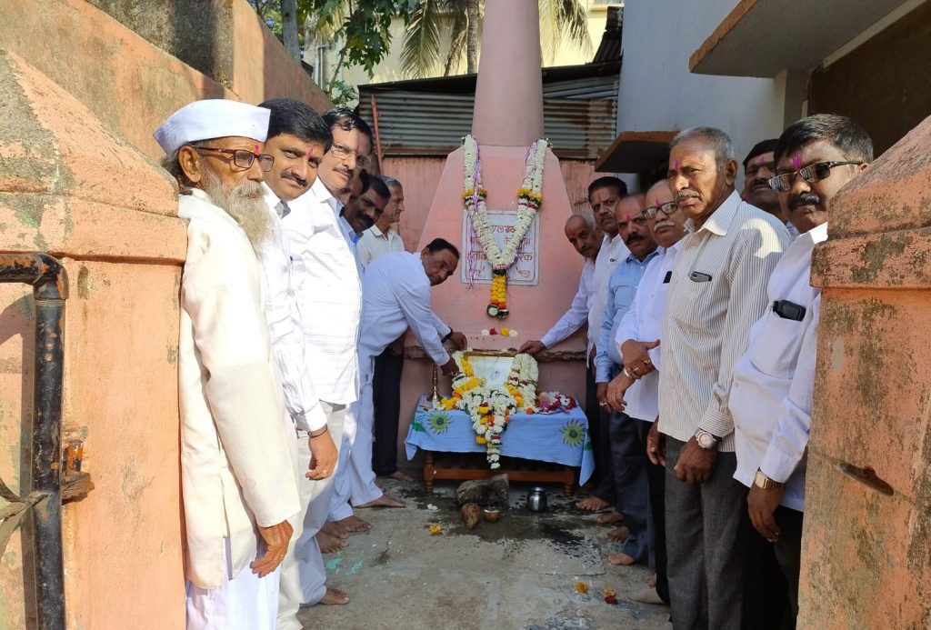 सीमाप्रश्नासाठी महाराष्ट्राने पुढाकार घेणे गरजेचे Maharashtra needs to take the initiative for the border issue