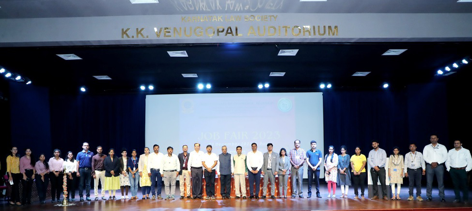 Employment Fair at Gogte Commerce College