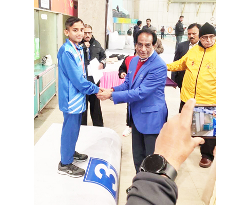 Bronze to Yuvraj Mohengekar in National Swimming Championships