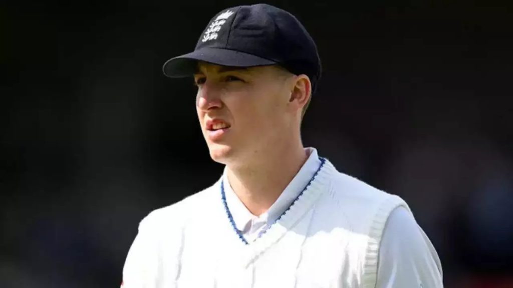 कसोटीआधी इंग्लंडला धक्का A shock to England before the Test