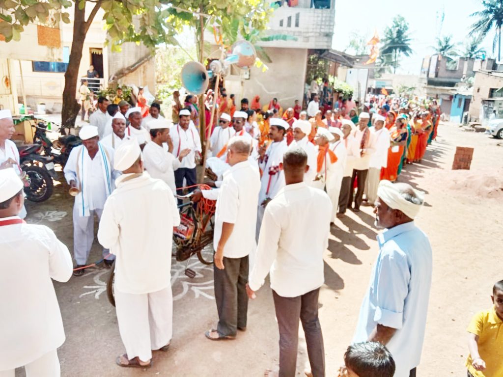 केदनूर येथे भजन, कीर्तन कार्यक्रम Bhajan, Kirtan program at Kednoor