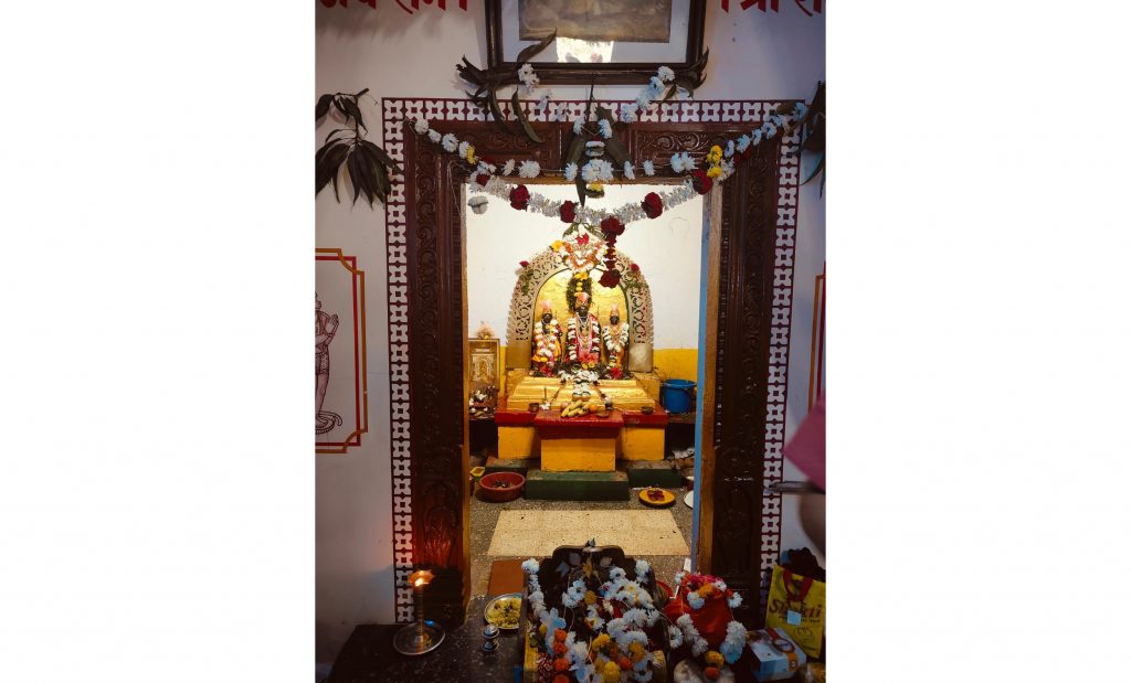 खानापूर शहर-तालुक्यात जनता रामभक्तीत तल्लीन In Khanapur city-taluk people are engrossed in Ram devotion