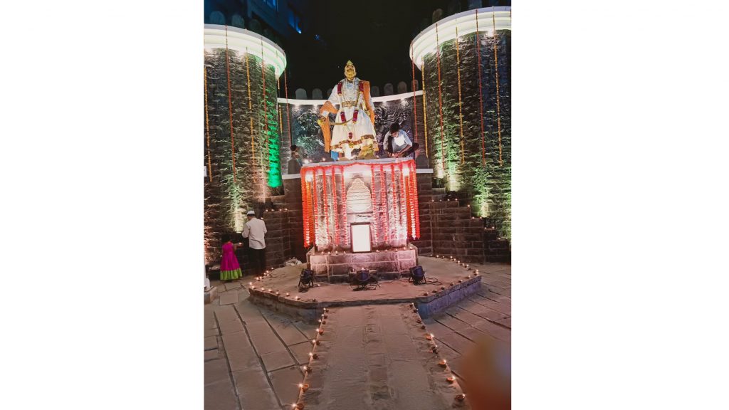 Deep festival in city-taluka by Shiv Pratishthan Hindustan