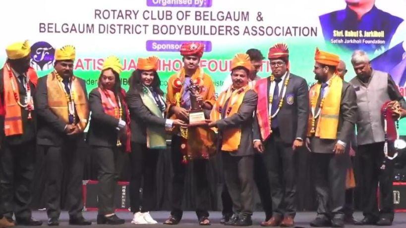 Organization of sports events to encourage youth