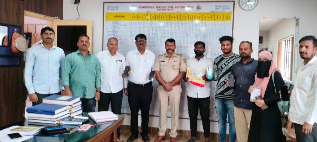 Success in recovering ten stolen mobile phones