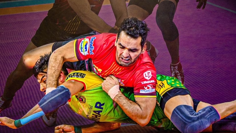 बेंगळूर बुल्सची पाटणा पायरेट्सवर मात Bangalore Bulls beat Patna Pirates