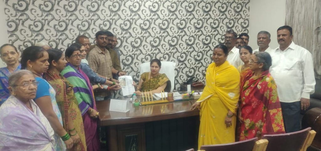 Chavat Galli residents' march on the municipality