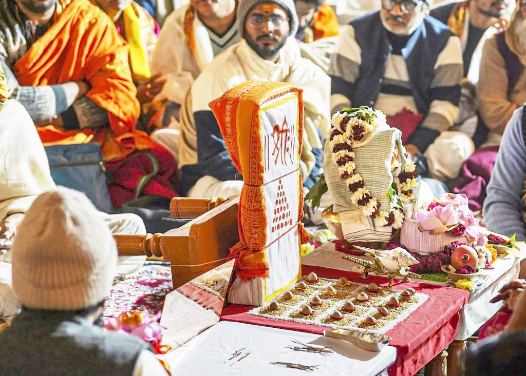 Installation of Lord Ramlalla in the sanctum sanctorum
