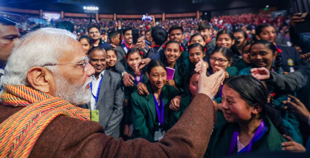 The 'report card' of the students is not the 'visiting card' of the parents