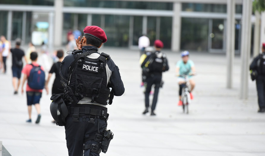 भारतातून पोलीस अधिकाऱ्यांची भरती करणार सिंगापूर