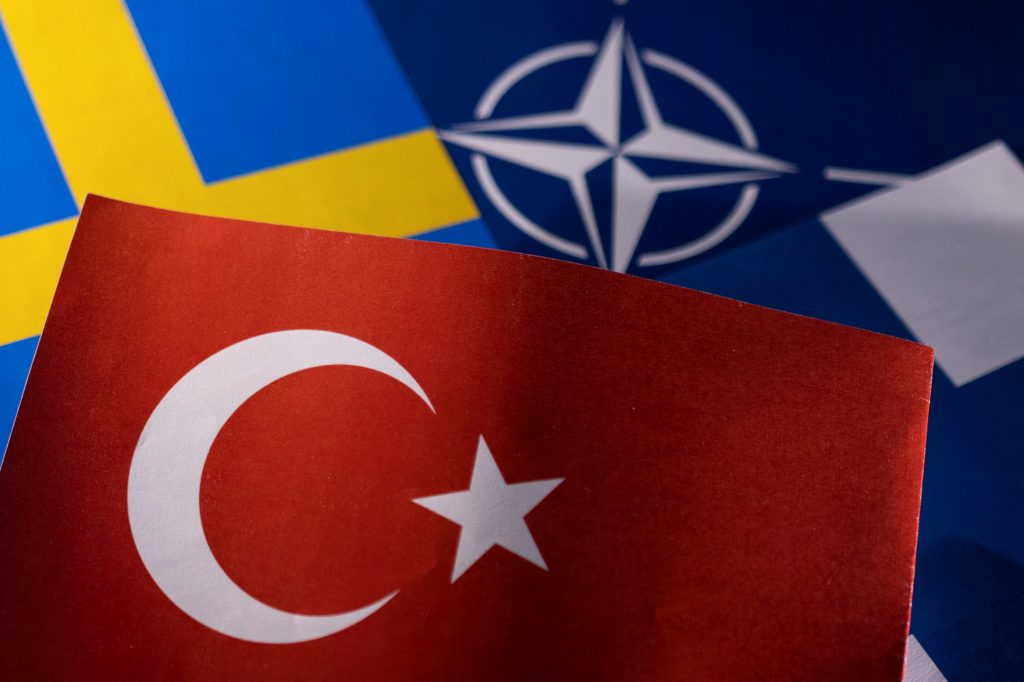 Turkey gives green light to Sweden's entry into NATO