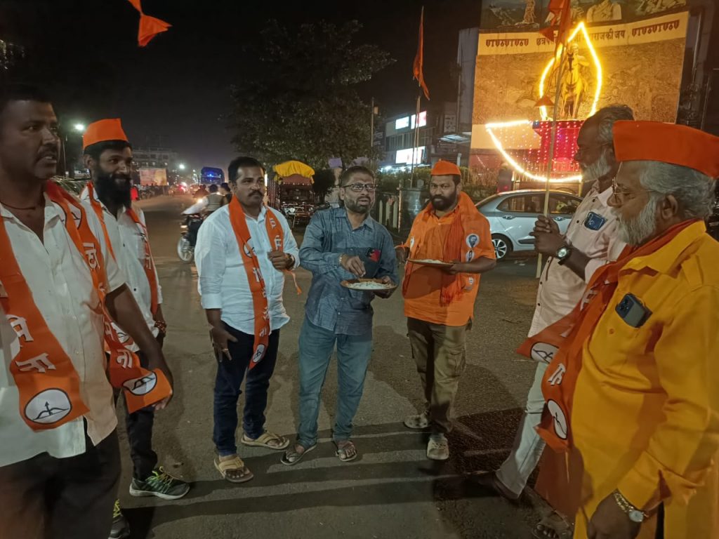 गडहिंग्लज मध्ये शिवसेनेने केला जल्लोष